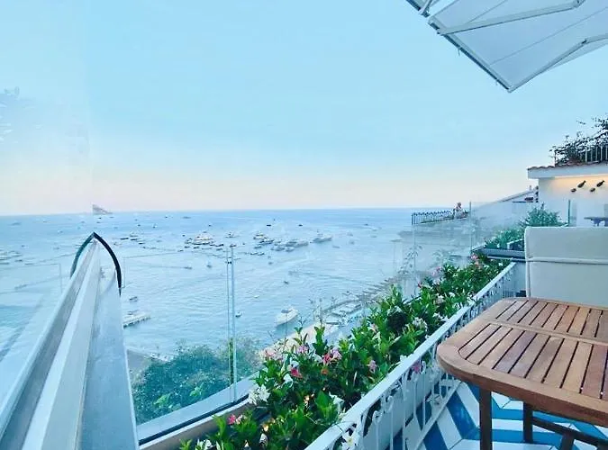 Diamond Luxury 4* Positano