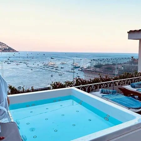 Affittacamere Diamond Luxury 4*