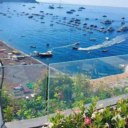 Casa de hóspedes Diamond Luxury