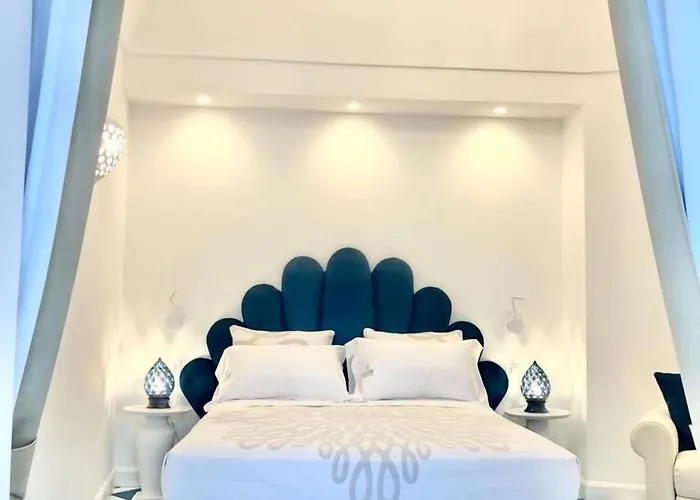 Diamond Luxury Pensión 4*