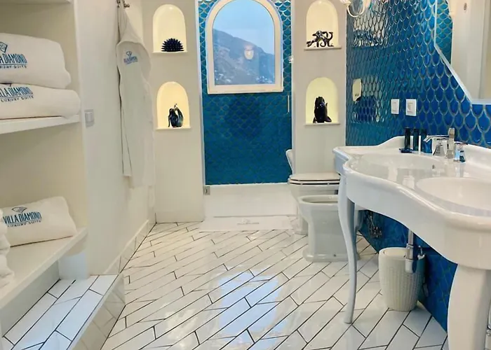 Diamond Luxury 4* Positano