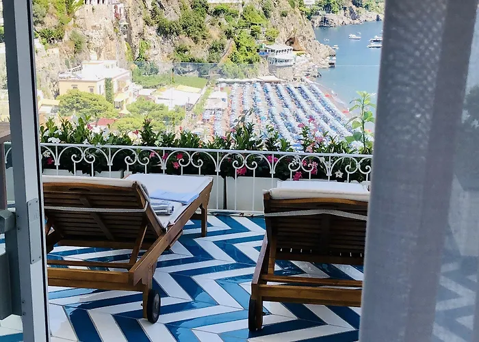 Diamond Luxury Pensionat 4*