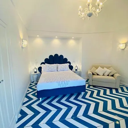 Diamond Luxury 4* Positano