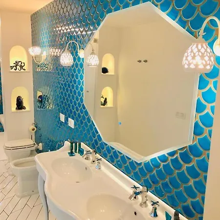 Diamond Luxury 4* بوسيتانو