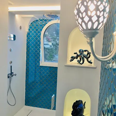Diamond Luxury 4* بوسيتانو