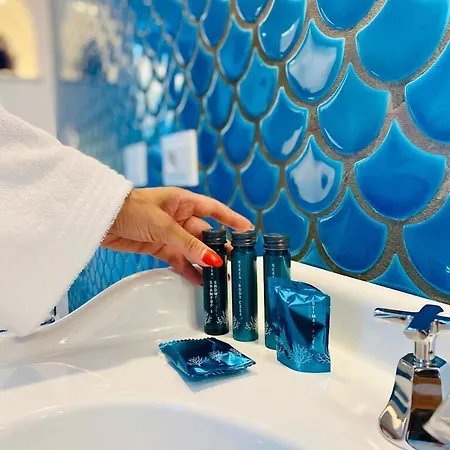 Diamond Luxury 4* بوسيتانو
